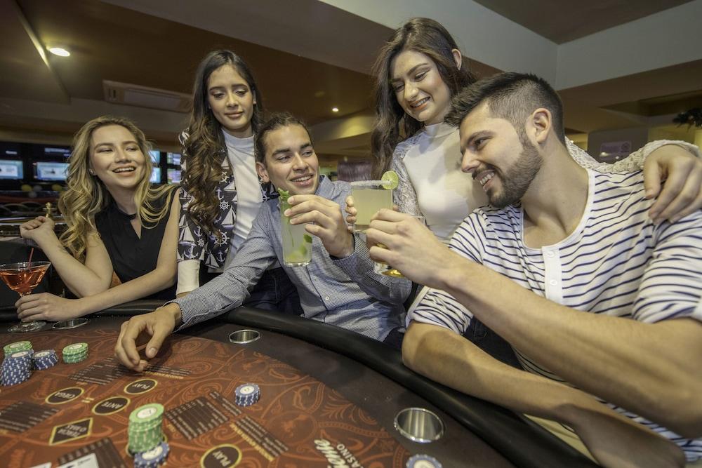 San Nicolas Hotel Casino Ensenada Eksteriør billede